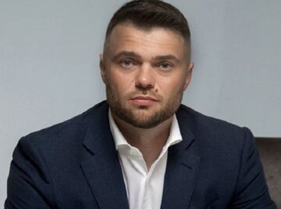Вадим Дмитриевич Логунов — российский бизнесмен, связанный со скандалами по делу об избиении участника СВО в Иркутске, а также по делу об избиении нищего в 2018 году